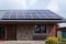 Fotovoltaické moduly na streche domu
